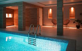 Villa Oernberget - Lakeview Luxury With Private Indoor Pool